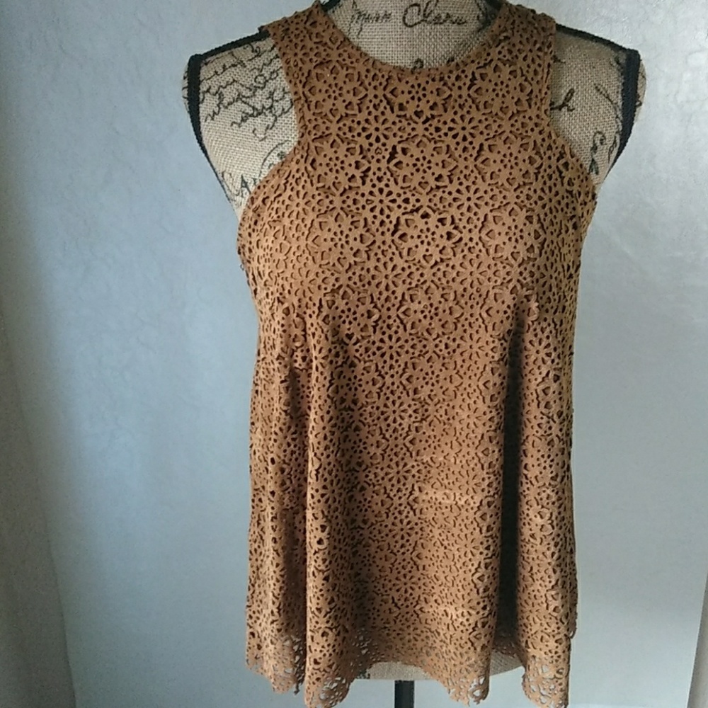 Taylor & Sage Top